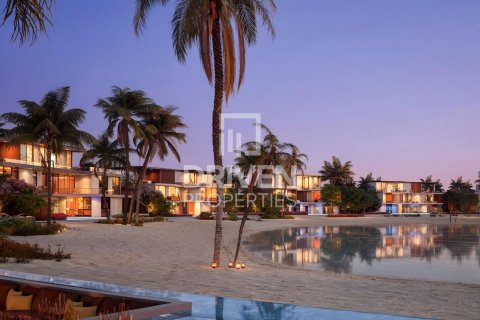 Villa à vendre à Palm Jumeirah, Dubai, EAU 6 chambres, 1527.14 m2 № 741877 - photo 11