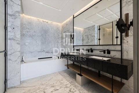 Apartamento en venta en Zabeel, Dubai, EAU 2 dormitorios, 142.98 m2 № 741876 - foto 21