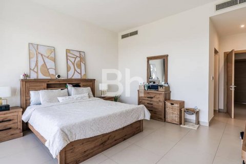 Villa in Dubai Hills Estate, UAE 5 bedrooms, 395 sq.m. № 643769 - photo 10