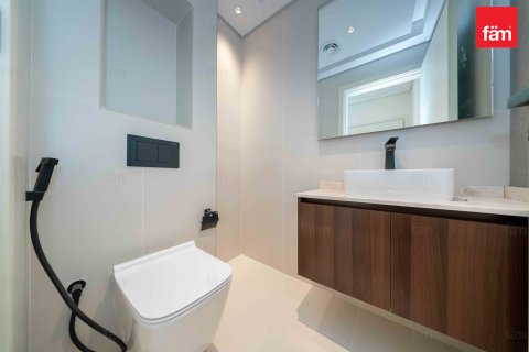 Apartment in Al Furjan, Dubai, UAE 2 bedrooms, 85.6 sq.m. № 713806 - photo 22
