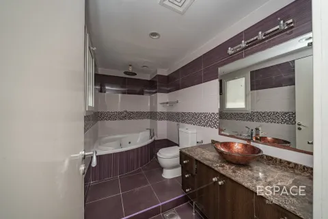 Villa The Springs, Dubaijā, AAE 3 istabas, 228 m2 Nr. 650207 - attēls 15