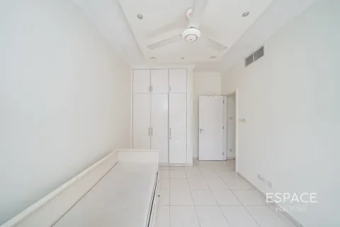 Villa The Springs, Dubaijā, AAE 3 istabas, 228 m2 Nr. 650207 - attēls 12