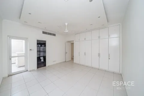 Villa The Springs, Dubaijā, AAE 3 istabas, 228 m2 Nr. 650207 - attēls 14