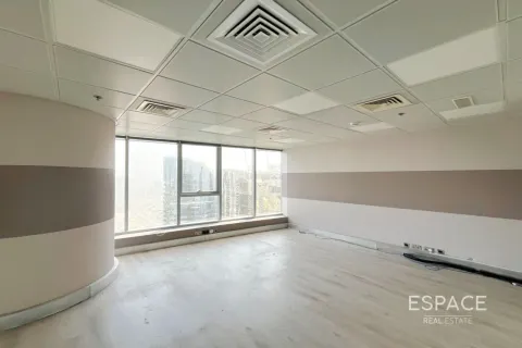Toimisto Jumeirah Lake Towers, Dubai, Arabiemiraatit 89 m2 № 650210 - kuva 1