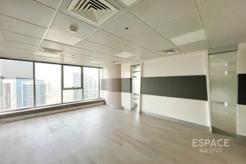 Toimisto Jumeirah Lake Towers, Dubai, Arabiemiraatit 89 m2 № 650210 - kuva 6