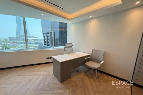 Kontor uthyres i Jumeirah Lake Towers, Dubai, UAE 129 kvm Nr. 650212 - fotografi 2