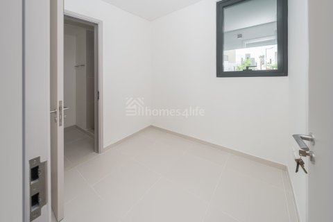 Városi lakóépület itt: Arabian Ranches 3, Dubai, EAE, 4 hálószoba, 147 m², azonosító: 726344 - fénykép 22