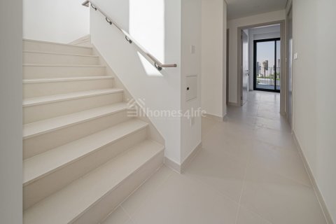 Városi lakóépület itt: Arabian Ranches 3, Dubai, EAE, 4 hálószoba, 147 m², azonosító: 726344 - fénykép 6