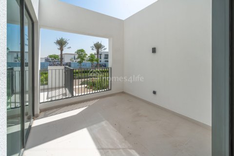Városi lakóépület itt: Arabian Ranches 3, Dubai, EAE, 4 hálószoba, 147 m², azonosító: 726344 - fénykép 14