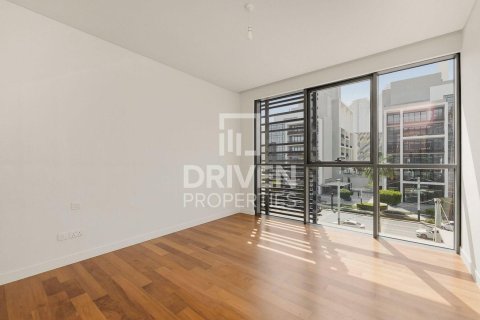 Apartment til salg i City Walk, Dubai, UAE 3 soveværelser, 214.98 kvm № 743344 - foto 6