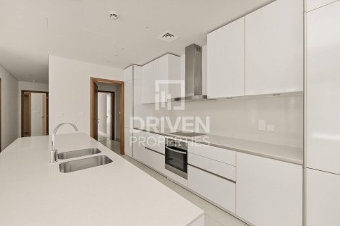 Apartment til salg i City Walk, Dubai, UAE 3 soveværelser, 214.98 kvm № 743344 - foto 5