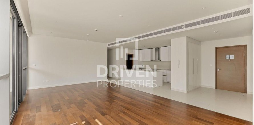 Apartment i City Walk, Dubai, UAE 3 soveværelser, 214.98 kvm № 743344