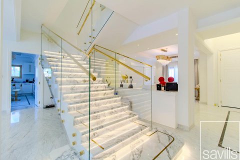 Villa zur Miete in Jumeirah Islands, Dubai, VAE 4 Schlafzimmer, 1026 m2 Nr. 638071 - Foto 4