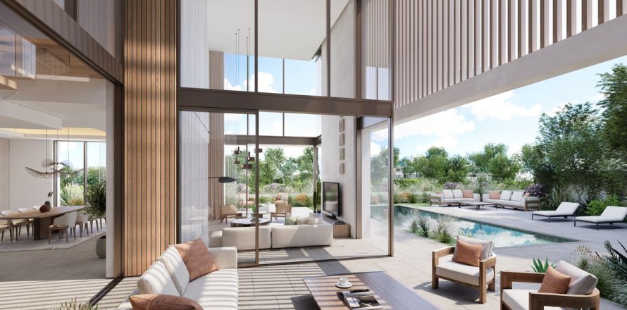 Villa in Dubai, UAE 5 bedrooms, 798 sq.m. № 652345