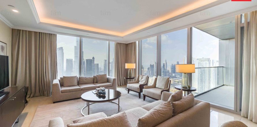 Huoneisto Downtown Dubai (Downtown Burj Dubai), Arabiemiraatit 2 makuuhuonetta, 148.8 m2 № 652346