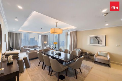 Huoneisto Downtown Dubai (Downtown Burj Dubai), Arabiemiraatit 2 makuuhuonetta, 148.8 m2 № 652346 - kuva 3