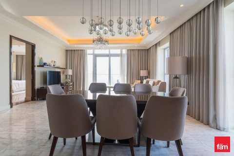 Huoneisto Downtown Dubai (Downtown Burj Dubai), Arabiemiraatit 2 makuuhuonetta, 148.8 m2 № 652346 - kuva 4