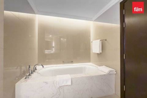 Huoneisto Downtown Dubai (Downtown Burj Dubai), Arabiemiraatit 2 makuuhuonetta, 148.8 m2 № 652346 - kuva 22