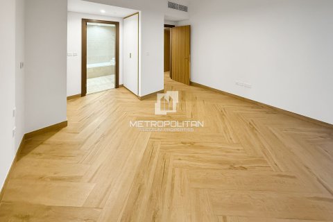 דירה למכירה ב Al Kifaf, Dubai, איחוד האמירויות 2 חדרי שינה, 140 מ"ר, מספר 664782 - תמונה 10