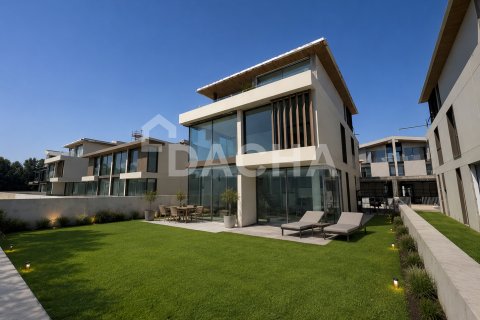 Villa i Nadd Al Sheba, Dubai, Emiratene 4 soverom, 505 kvm nr. 726884
