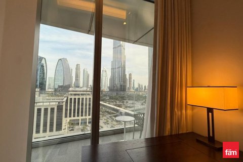 Appartement te huur in Downtown Dubai (Downtown Burj Dubai), Dubai, VAE 2 slaapkamers, 157.9 vr.m., nr 696864 - foto 12