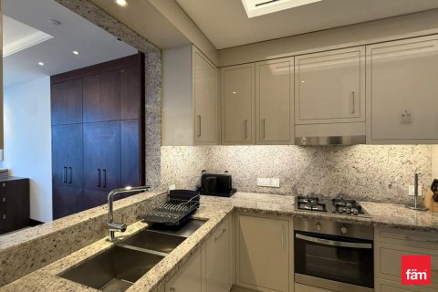 Appartement te huur in Downtown Dubai (Downtown Burj Dubai), Dubai, VAE 2 slaapkamers, 157.9 vr.m., nr 696864 - foto 5