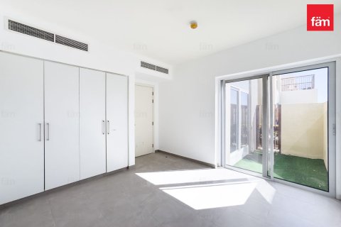 Пәтер Дубай, БАӘ-да 3 жатын бөлмелер, 211.7 м² № 696868 - фото 5