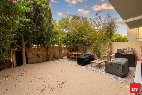 Adosado en alquiler en Dubai Hills Estate, Dubai, EAU 3 dormitorios, 198.3 m2 № 722132 - foto 15