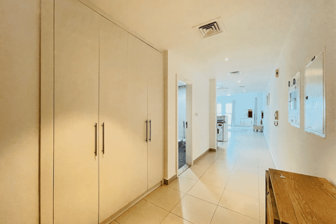 شقة للبيع في Al Khail Heights، دبي، الإمارات العربية المتحدة 66 متر مربع ، رقم 728945 - صورة 2
