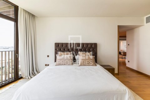 Appartement te koop in Jumeirah, Dubai, VAE 3 slaapkamers, 244 vr.m., nr 653337 - foto 10