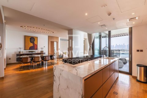 Appartement te koop in Jumeirah, Dubai, VAE 3 slaapkamers, 244 vr.m., nr 653337 - foto 4