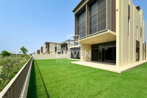 Vila v Dubai Hills Estate, Dubai, SAE 4 ložnice, 501 m² Č.: 653338 - fotografie 2