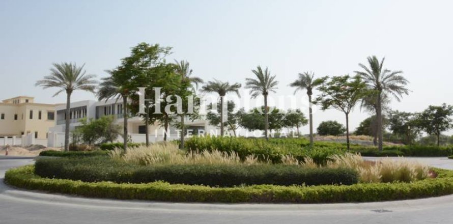 Magazin în Dubai Hills Estate, Dubai, EAU 58.5289 mp.  №651620