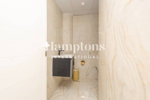 Shop til leje i Dubai Marina, Dubai, UAE 165.08863100 kvm № 651616 - foto 3