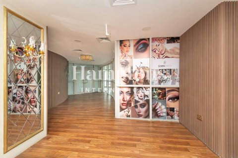 Shop til leje i Dubai Marina, Dubai, UAE 165.08863100 kvm № 651616 - foto 16