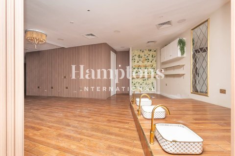 Shop til leje i Dubai Marina, Dubai, UAE 165.08863100 kvm № 651616 - foto 1