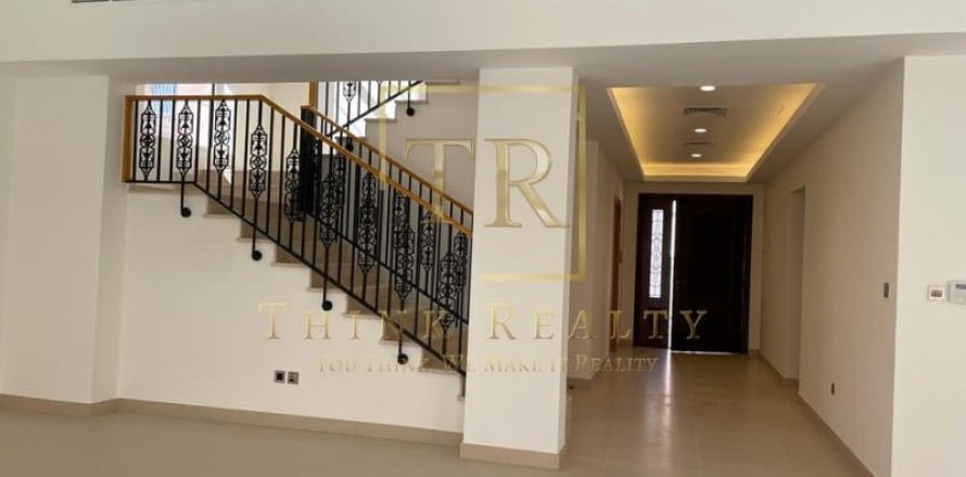 Vila u gradu Nadd Al Sheba, Dubai, UAE 4 spavaće sobe, 468 m2 Br. 369484