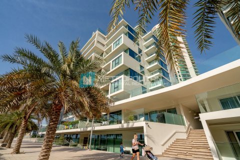 Huoneisto Al Reem Island, Abu Dhabi, Arabiemiraatit 3 makuuhuonetta, 194.1 m2 № 697538 - kuva 11