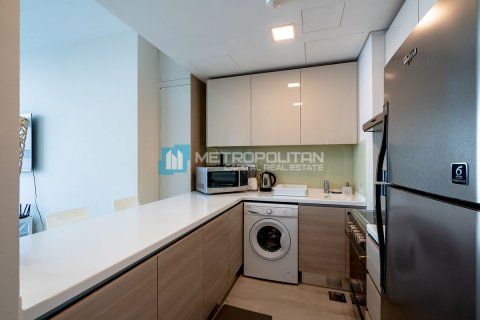 Huoneisto Al Reem Island, Abu Dhabi, Arabiemiraatit 3 makuuhuonetta, 194.1 m2 № 697538 - kuva 9