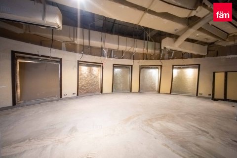 Kedai di Sheikh Zayed Road, Dubai, UAE 527.6 meter persegi № 686065 - foto 2