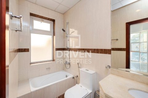 Villa en alquiler en The Villa, Dubai, EAU 5 dormitorios, 520 m2 № 655129 - foto 3