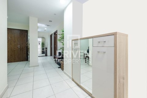 Dzīvoklis Business Bay, Dubaijā, AAE 3 istabas, 170 m2 Nr. 654827 - attēls 4