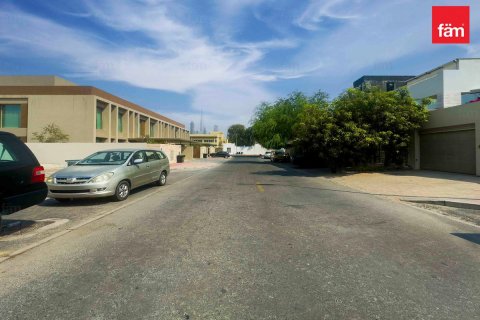 Tanah di Dubai, UAE 464.5 meter persegi № 638258 - foto 9