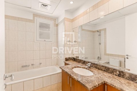 Vila u The Springs, Dubai, UAE 3 spavaćih soba, 332.78 m2 Br. 768515 - fotografija 15