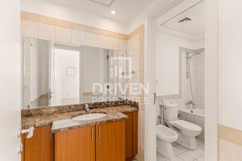 Vila u The Springs, Dubai, UAE 3 spavaćih soba, 332.78 m2 Br. 768515 - fotografija 16