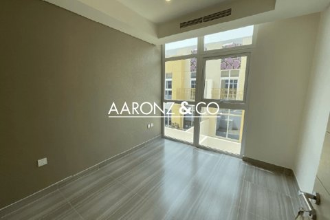 Radový dom v DAMAC Hills (Akoya by DAMAC), Dubai, SAE 3 spálne, 112 m2 č. 670649 - Fotografia 13