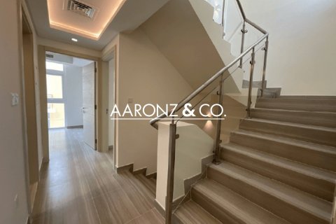 Radový dom v DAMAC Hills (Akoya by DAMAC), Dubai, SAE 3 spálne, 112 m2 č. 670649 - Fotografia 6