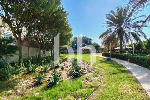 阿联酋 Abu Dhabi Al Reef 待售 : 5 卧, 273 平方米 , 编号642528 - 照片 9