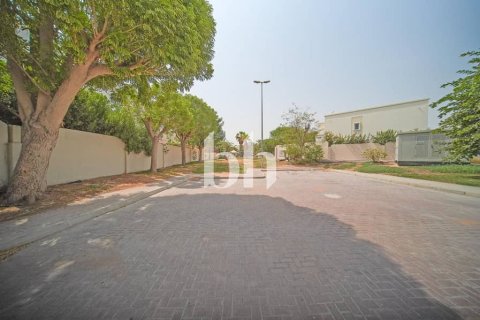 阿联酋 Abu Dhabi Al Reef 待售 : 5 卧, 273 平方米 , 编号642528 - 照片 7