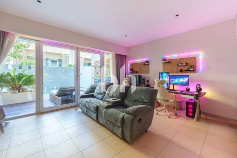 Townhouse de vânzare în Al Raha Beach, Abu Dhabi, EAU 4 dormitoare, 640 mp.  №642532 - poză 6